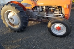 950 ferguson TO20 tractor